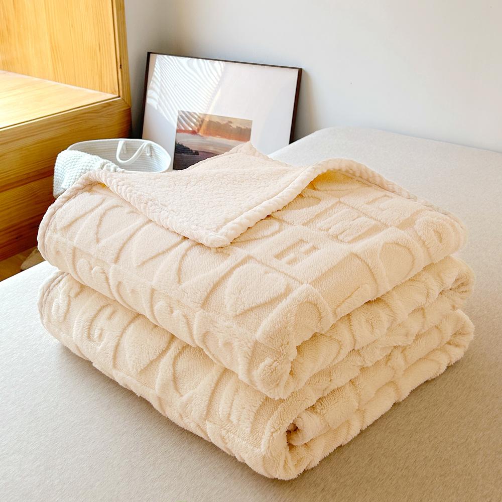 New Thickened Composite Taff Flannel Blanket for Comfortable Nap Double-sided Soft and Portable Not Easily Deformed Lamb Blanket