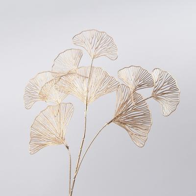 1ks Zlatý dekorativní květ Ginkgo Leaf Plastový List Wood Festival Dekorace