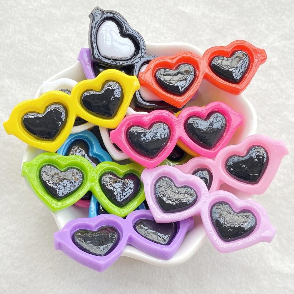 10Pcs Cute Cartoon Heart-Shaped Glasses Flat Back Resin Scrapbooking DIY Jewelry Craft Decoration Accessorie