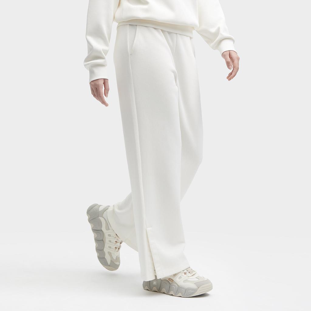 Fila FW23 New Knit Long Pants Simple Loose Commuter Wide Leg Casual Pants Women Bottoms Cloud-Mushroom-White F11W349603F-WT