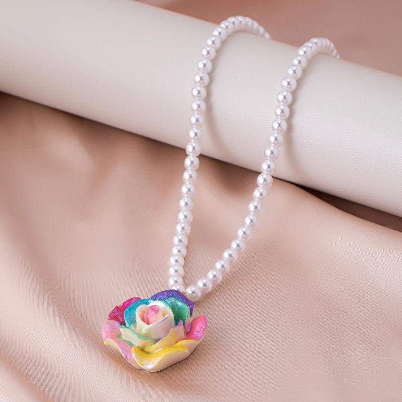 1PC Fashion Trend Personalized Colorful Flower Pearl Necklace Suitable for Daily Wear