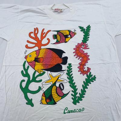 Vintage 90s FISH CARTOON CURACO T-Shirt M/L Venezuela Tropical Nature
