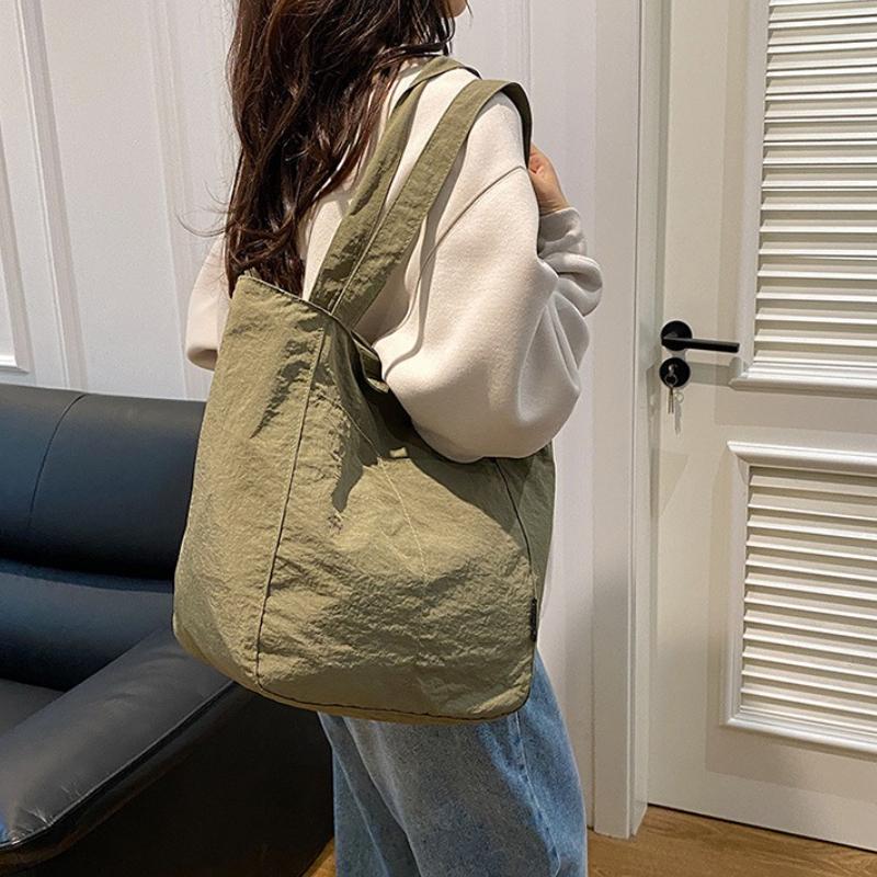 Leisure Japanese Nyl Waterproof Solid Color Simple Large Capacity Student Commuter Shoulder Cross Tote Bags