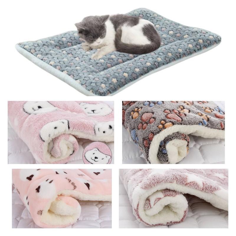 Blanket Warm Pet Pad Beds Cartoon Pattern Antislip Cats Dogs House Lamb Fleece