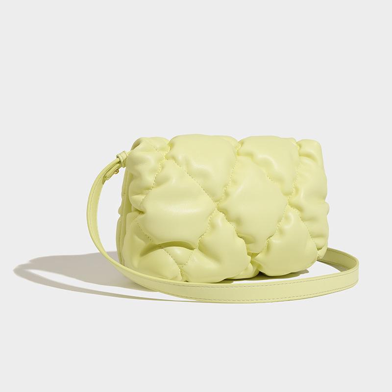 

Сумка-ананас Niche Design, женская, новинка 2024 года, весна-лето, универсальная, вместительная, с ромбовидной цепочкой, косая сумка на одно плечо жёлтый