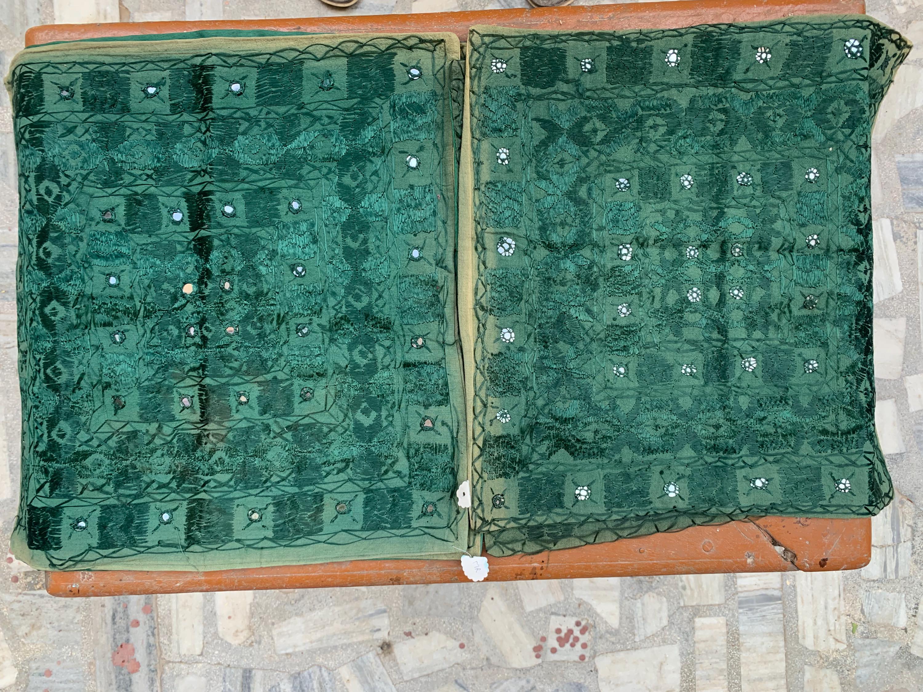 

Hand Embroidered Cotton Pillow Cover: Bohemian Cushion, 40 80X 50 різнокольоровий