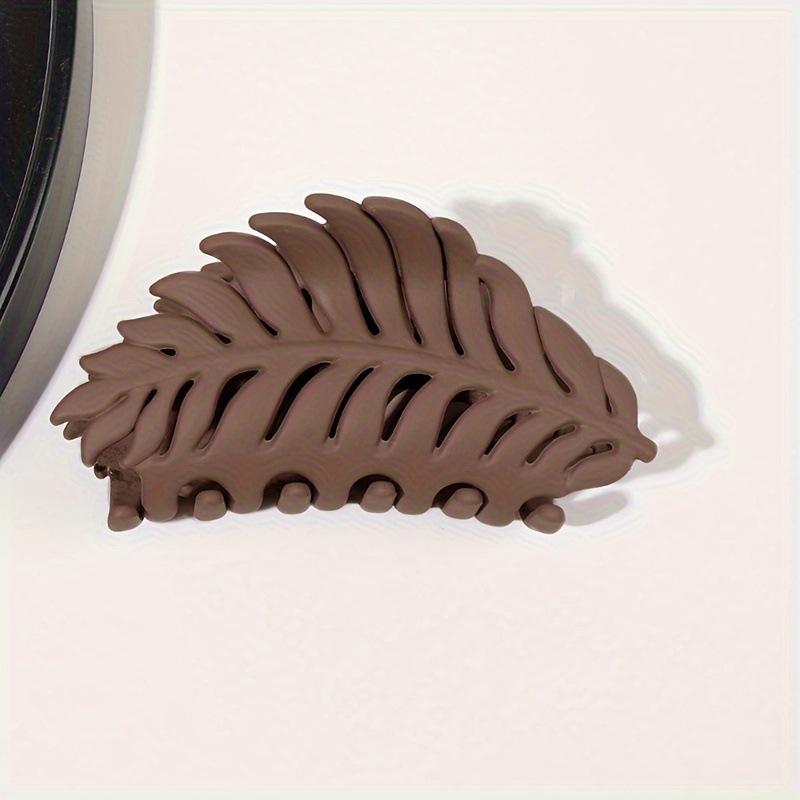 Autumn Leaf Shape Hair Clips Large Hair Claws Solid Frosted Large Hair Clip Girls Versatile Hair Accessories Hair Clip for Women