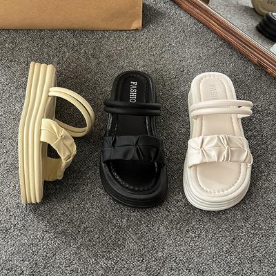 Fairy Wind Two Wearing Sandals Female 2025 Summer New Thick-soled French Evening Wind Outside Wearing Sandals Roman One-word Slippers