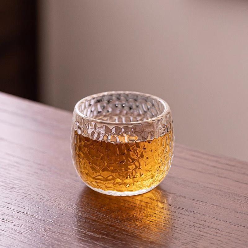 Transparent Heat-Resistant Glass Tea Cup with Hammer Pattern and Thumb Ring - Kung Fu Style