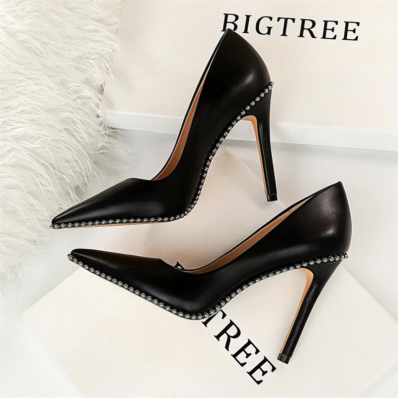 Fashion Summer Shallow Mouth Pointed Toe Rivets String Bead Women Pumps Thin High Heels Elegant Office Leather Party Single Shoes
