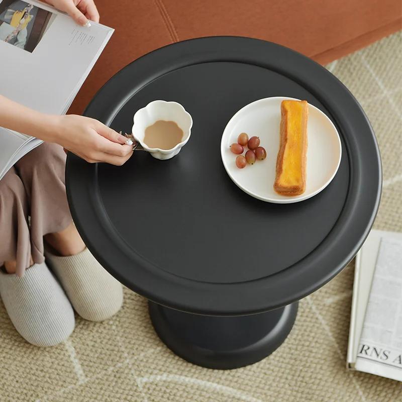 Nordic Small Coffee Table Modern Simple Mini Bedroom Bedside Tables Living Room Sofa Corner Side Small Round Table Desk Mesas