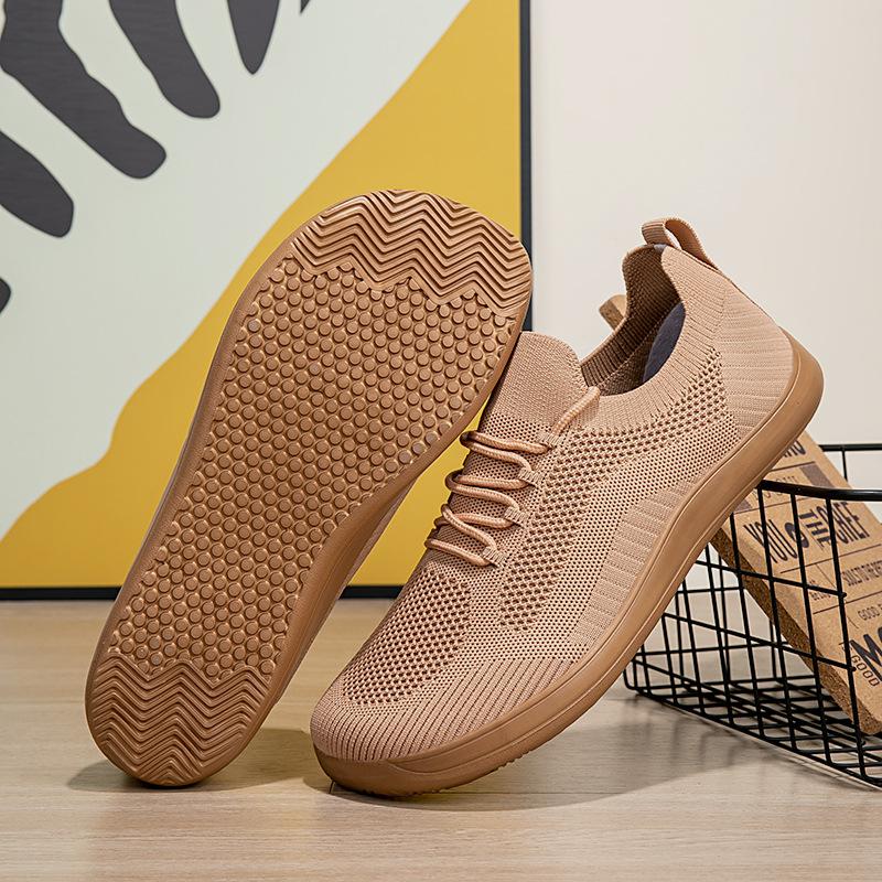 

Flying woven labor insurance shoes men s breathable shoes outdoor shoes walking camp shoes casual sports comfortable ultra-light mesh wide head shoes 45 хакі