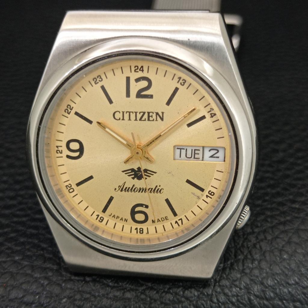 VINTAGE CITIZEN AUTOMATIC 8200 JAPAN MENS GOLDEN COLOR DIAL WATCH a708417-1