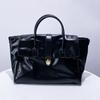 Luxury Women's Briefcase Designer Bag and Bag New In PU Leather Vintage Simple Large Capacity Lock Displacement Lady Tote