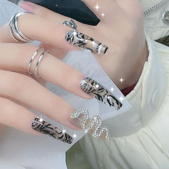 Delicate Nail Decoration Three-dimensional Solid Long Lasting