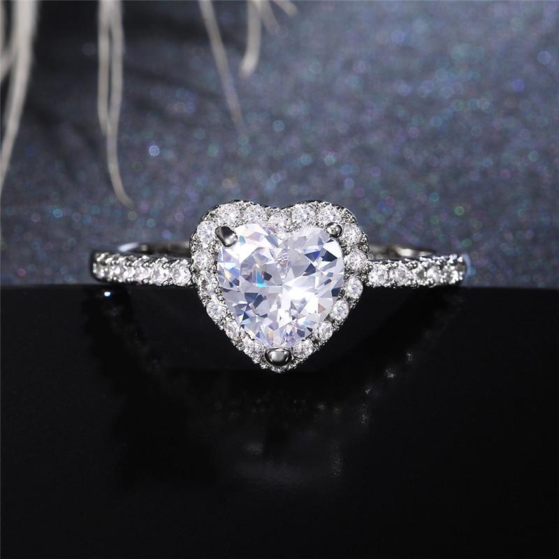 CopperHeart Ring for Women Exquisite Fashion Inlaid White Zircon Stones Wedding Ring Engagement Jewelry