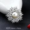Spilla Corona di Perle e Strass di Cristallo Coreano - Spilla Versatile per Sciarpe da Donna con Spedizione Gratuita