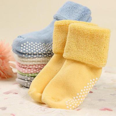 2 Paar Neue dicke Baby-Kleinkind-Socken für Herbst und Winter Baumwolle rutschfest Baby-Boden-Fußsocken