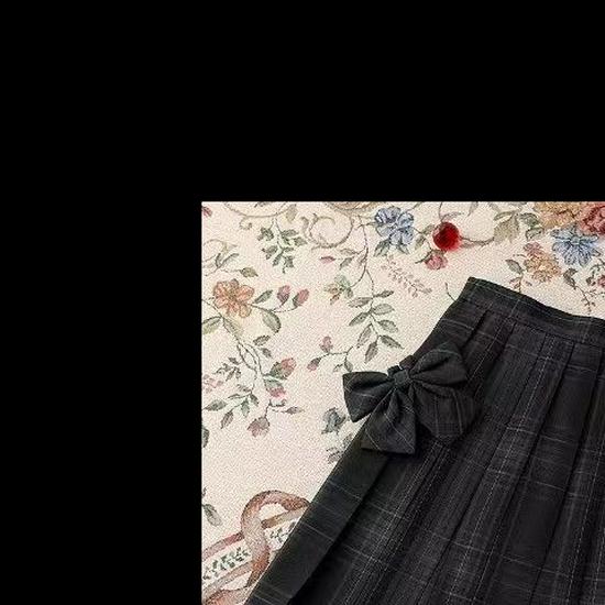 Original JK uniform: Slim Fit elastisk skjorte og kort skjørt med høy midje for sommeren