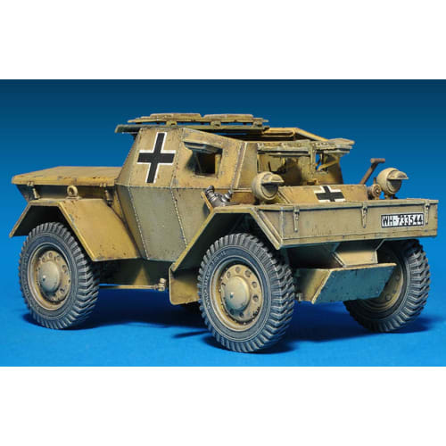 Miniart 1/35 Dingo Mk1 Pz.Kpfw.Mk.1 202e Plastic Model