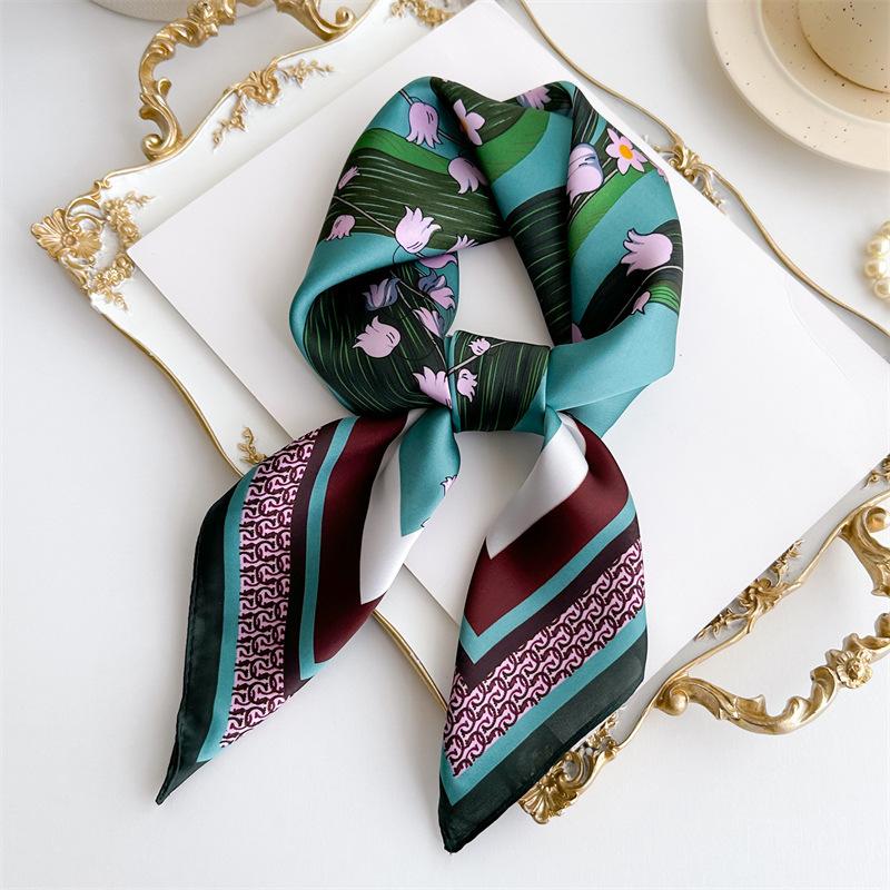Summer New Flower Printing Scarf Simulation Silk 71cm Small Square Scarf Simple and Versatile Sun Protection Professional Scarf Women