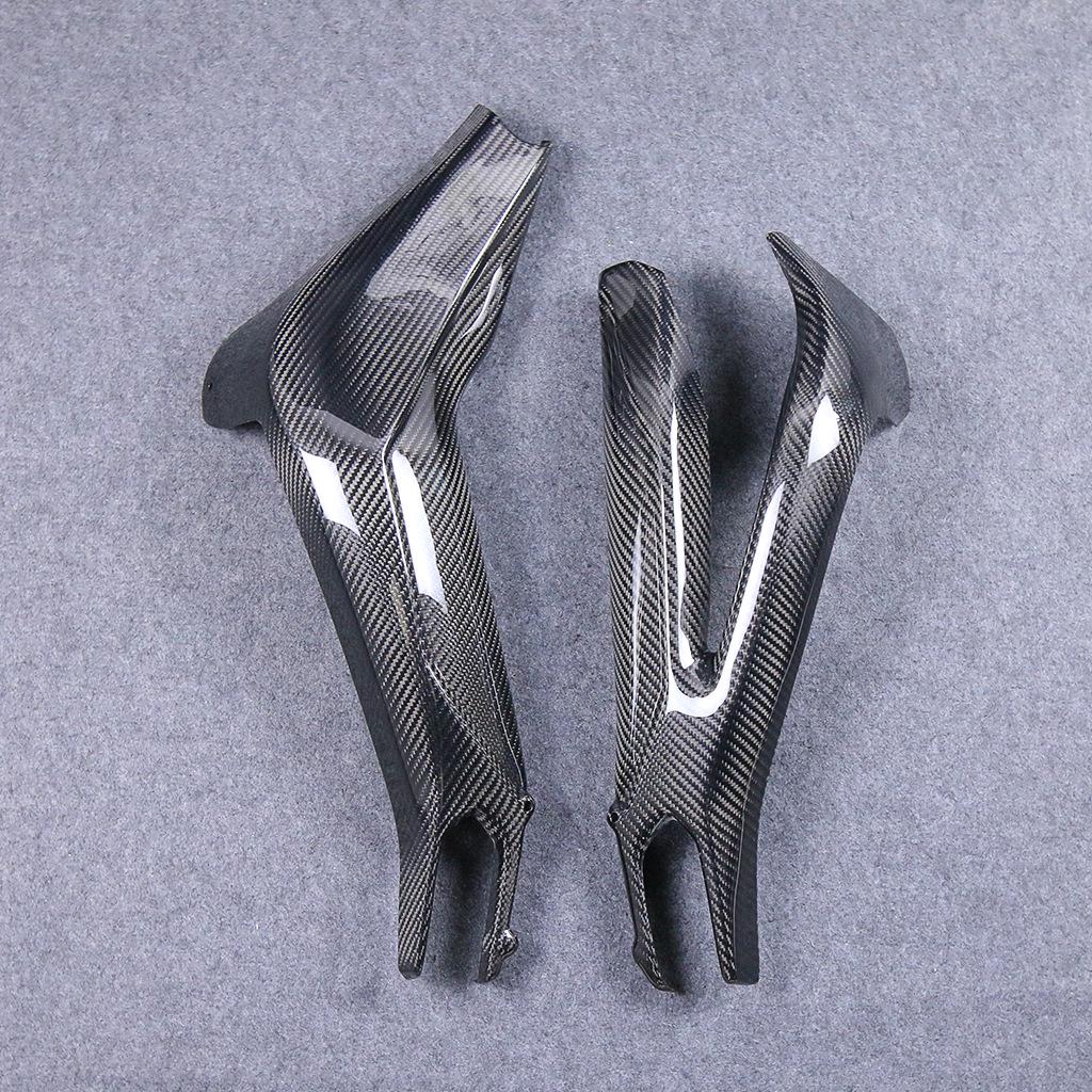 Yamaha MT09 FZ09 Carbon Fiber Swingarm Cover (2013-2020)