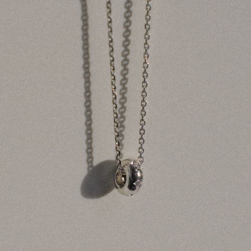 POSTLUDE [silver] MINI STARRY DONUT P Necklace