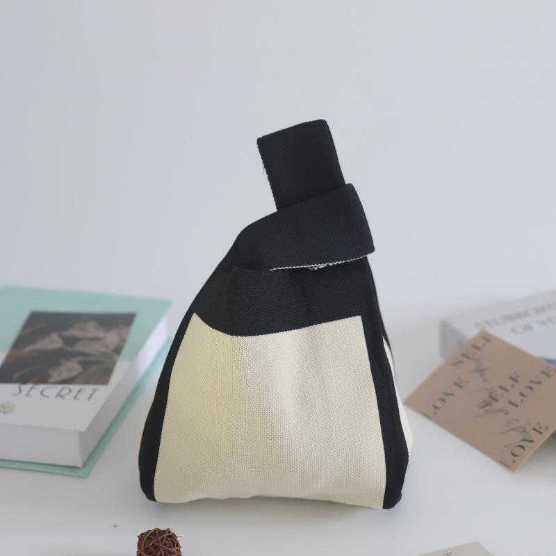 Ins Internet celebrity handbag women's knitted wool bucket bag Japanese and Korean version versatile hand carry casual tote bag box lunch bag