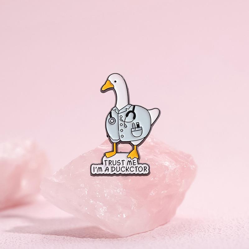Tier-Serie Emaille-Pins Ente Hund Arzt Broschen Damen Reversnadeln Studenten Pins Abzeichen auf Rucksack Kleidung Accessoires Geschenke