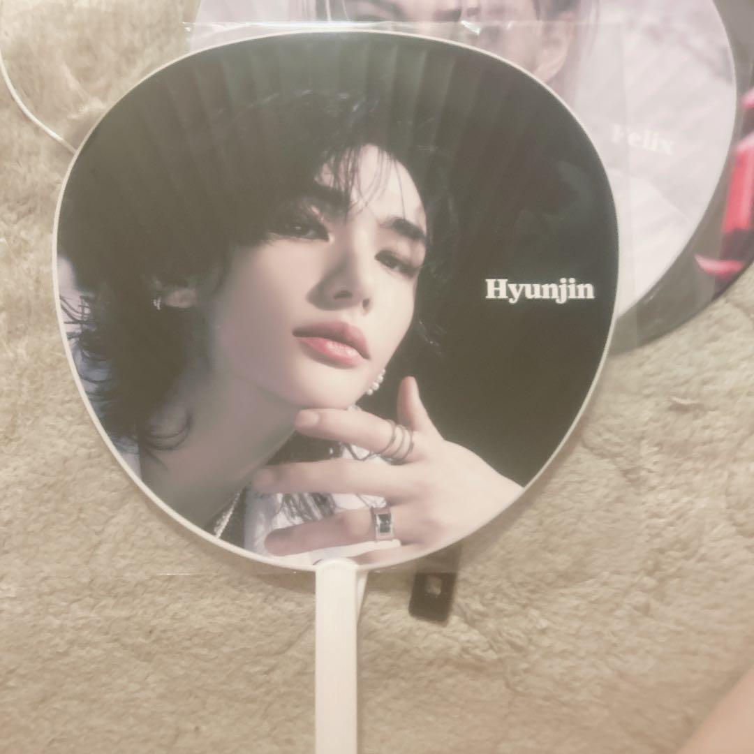 

[USED] Hyunjin Stray Kids Fan Pop-up