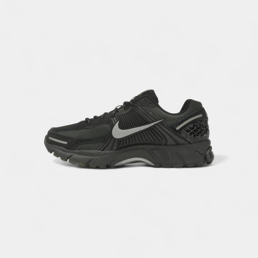 Nike Zoom Vomero 5 Black Sequoia