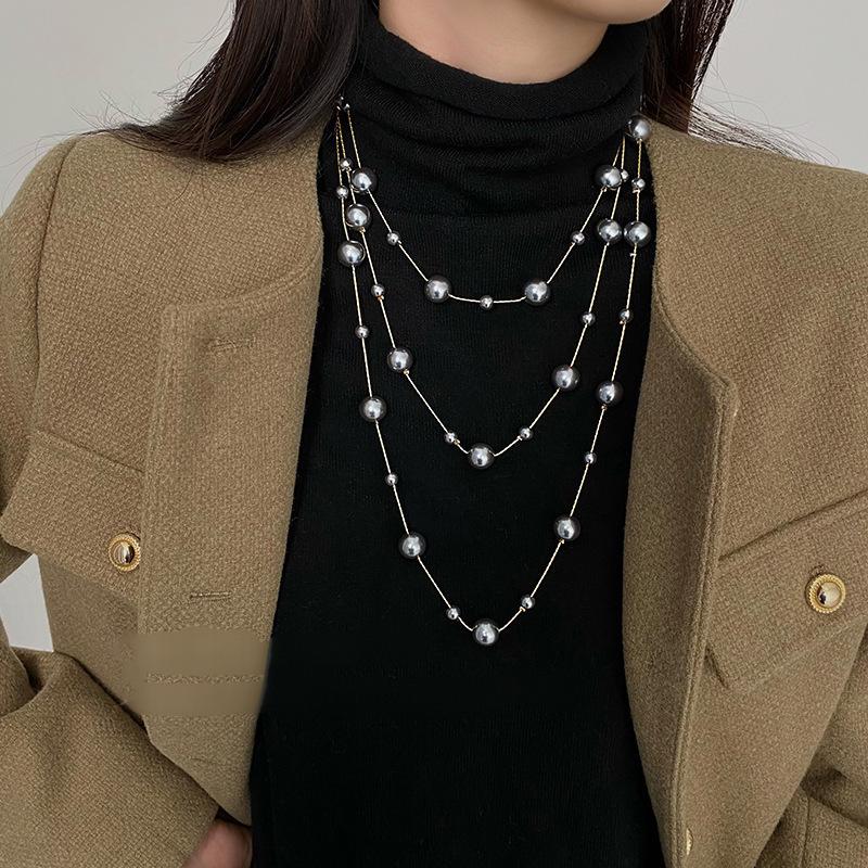 Korean Vintage Pearl Sweater Necklace - Autumn/Winter High-End Fashionable Accessory