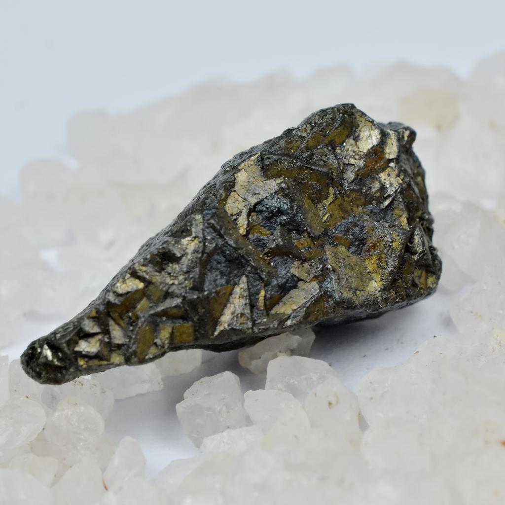 Natural Mineral Pyrite Crystal Uncut Raw 89.45 Carat Loose Gemstone
