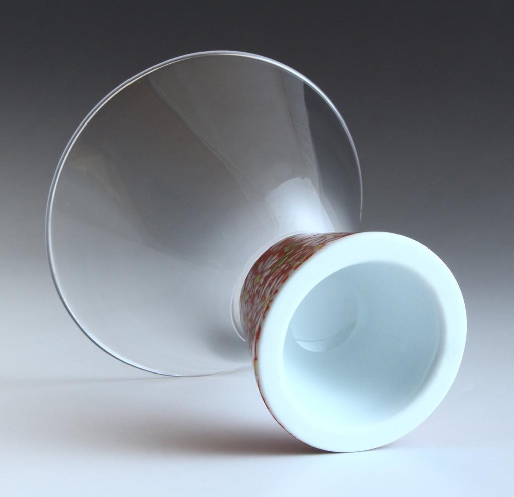 Arita Ware Roman Glass SAKE GLASS, Trapezoid, Small Red Chrysanthemum Design, HT-18-7