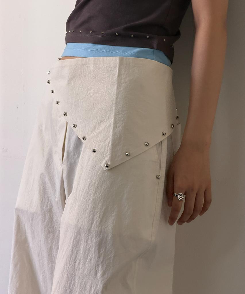 Hombadittingjeu Detachable Stud Belt Pants (Ivory)