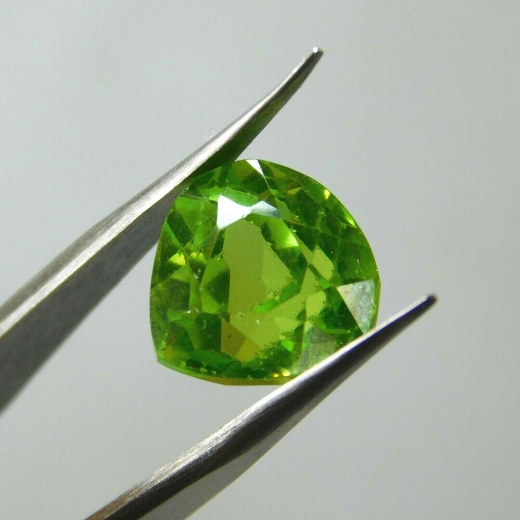8.00 Ct NATURAL Green Peridot   Stone Loose Gemstone PEAR CUT Faceted