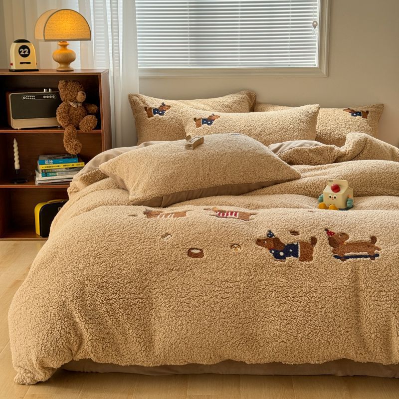 Cartoon Embroidery Thickened Milk Fleece Bed Four-Piece Flannel Bedding Fleece Coral Fleece