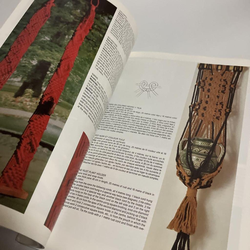 [GEBRAUCHT] Fremdsprachige Bücher MACRAMÉ Textil