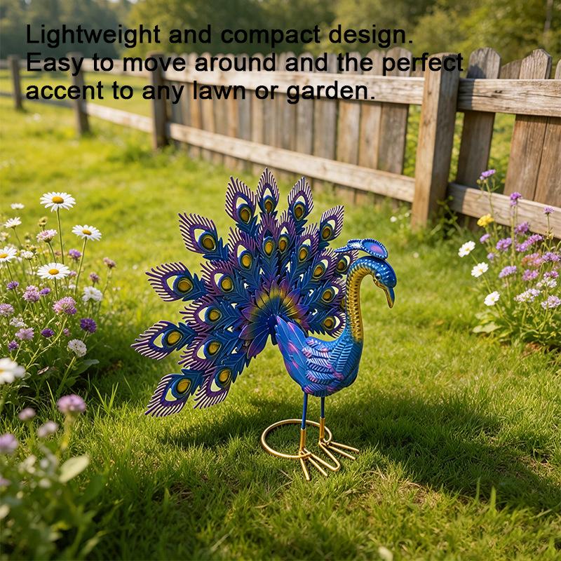 New Metal Peacock Statue for Garden Decoration