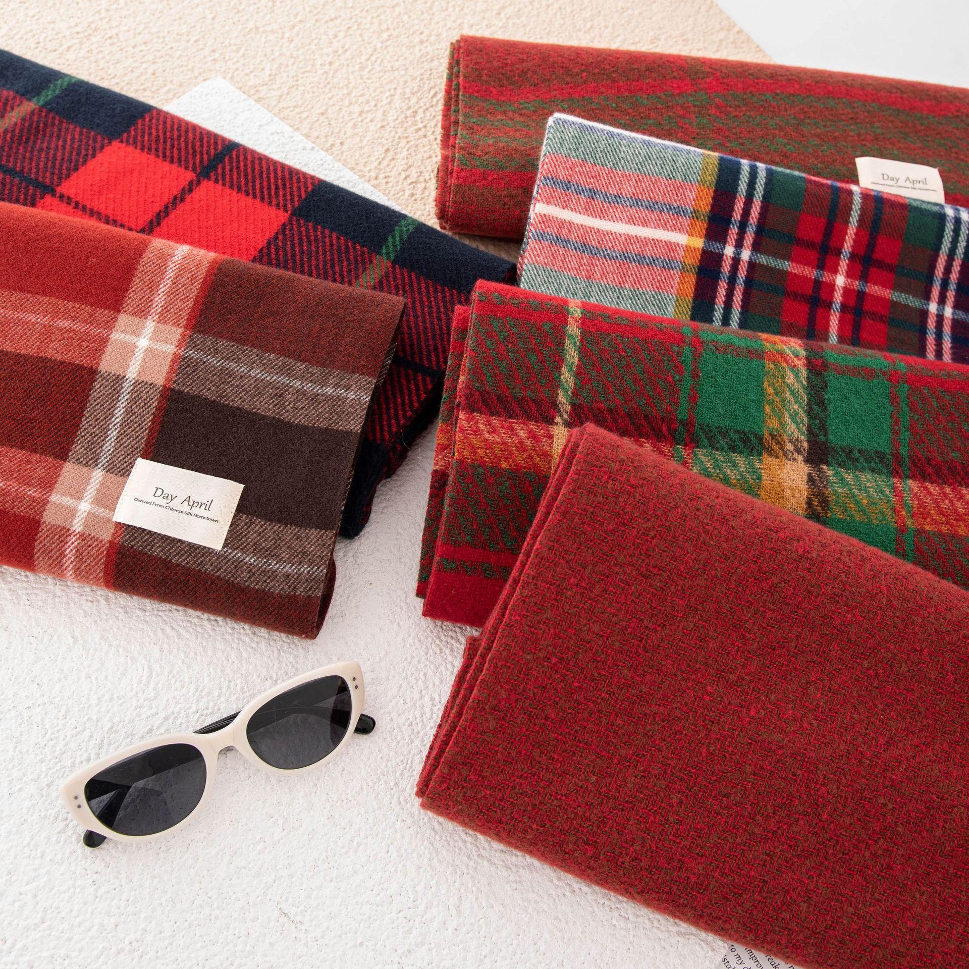 

New scarf imitation cashmere plaid women s autumn and winter printing shawl warm scarf meeting 37 * 200Cm (marked)