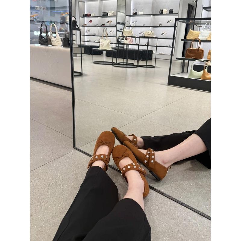 Leather Version~ Leather Retro French Rivet Bow Flat Sole Shoes Women's Light ** Fork Belt Mary Jane Women's Shoes