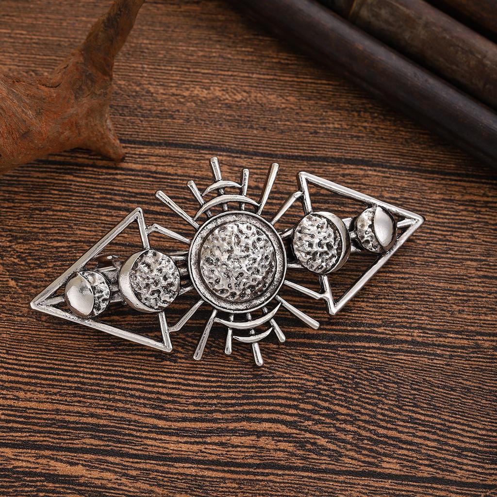 Vintage Sun Moon Star Hair Clip With Niche Design Punk Style Metal Hair Clip Personalized Trendy Cool Hairstyle Accessories