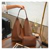 Women's 2025 Retro Large Capacity Woven Shoulder Tote Bag - New Fashion, Commute Style.