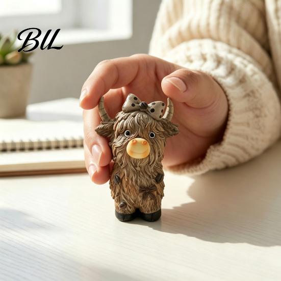 Highland Cow Ornaments Figurine, Resin Coffee Statue for Farmhouse Home Decor, Artistic New Housewarming Presents Country Style Tabletop Ornament