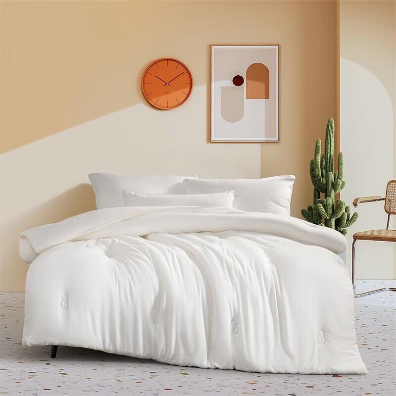 Mercury Home Textiles Corn Warm Quilt