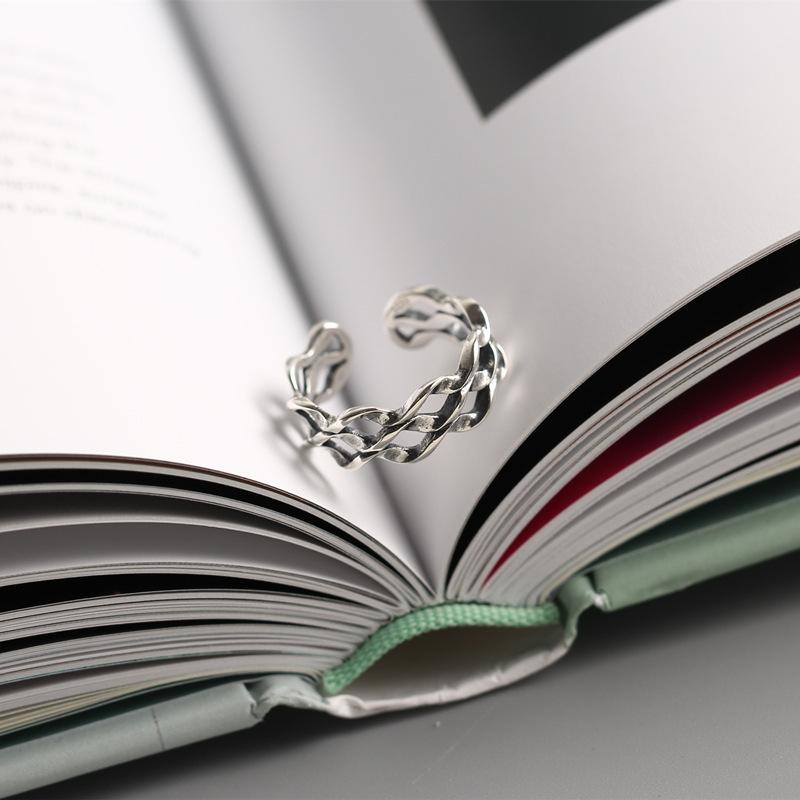 Elegant Three Wavy Layer Hollow Ring Stylish 925 Pure Silver Accessory Gifting For