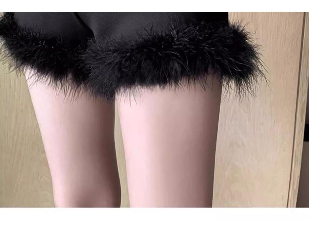 Black Raw Edge High Waist A-Line Slimming Shorts for Women - Autumn/Winter 2024 Fashion