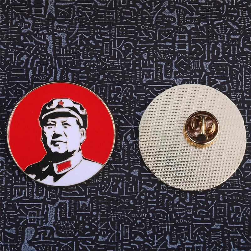 Chairman Mao's emblem, Grandpa Mao's commemorative medal, great man's portrait chest badge, 6 electroplated painted badges with long box