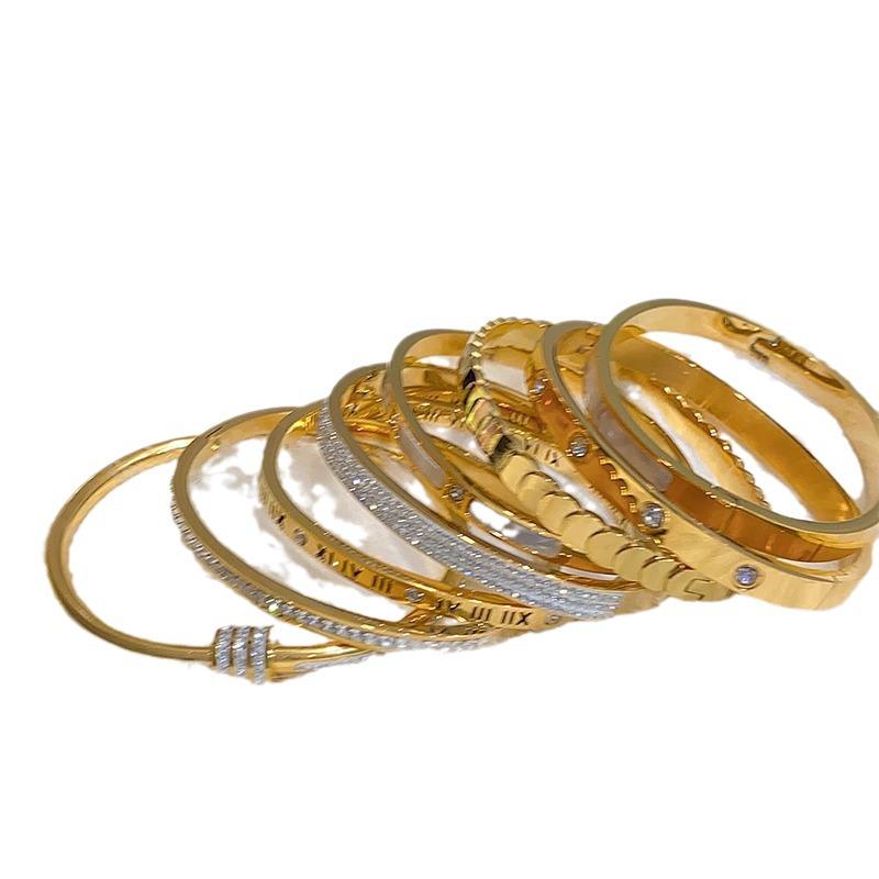 Gold-Tone Titanium Steel Zircon Bracelet for Women, Luxurious Plain Band, Couple's Ring-Inspired Hand Jewelry, New Style