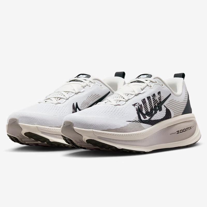

Чоловічі кросівки для бігу Nike Vomero 44